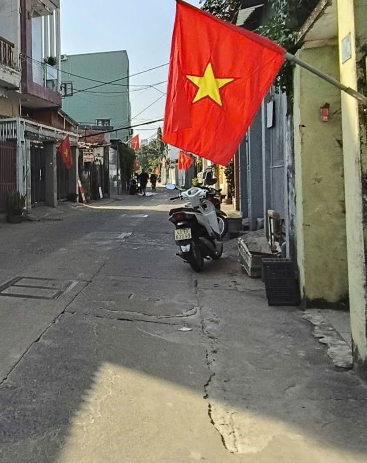 Đất nền gần biển Đà Nẵng 70m² giá 5.5 tỷ - Đầu tư sinh lời cao!