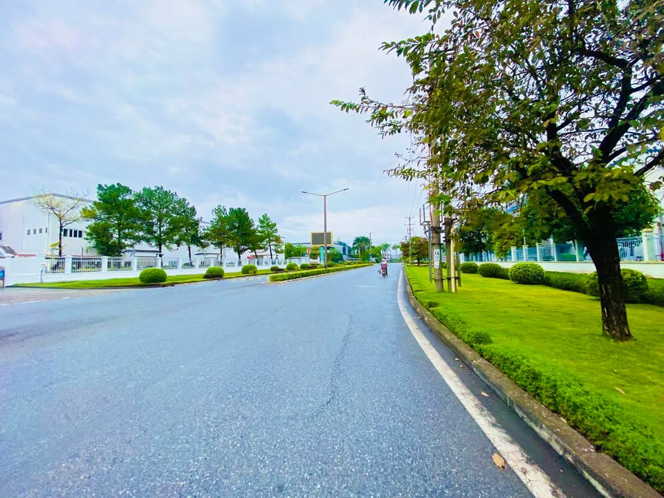 Đất nền Mai Đình 140m² giá thỏa thuận - Lô góc 3 thoáng, ô tô quay đầu