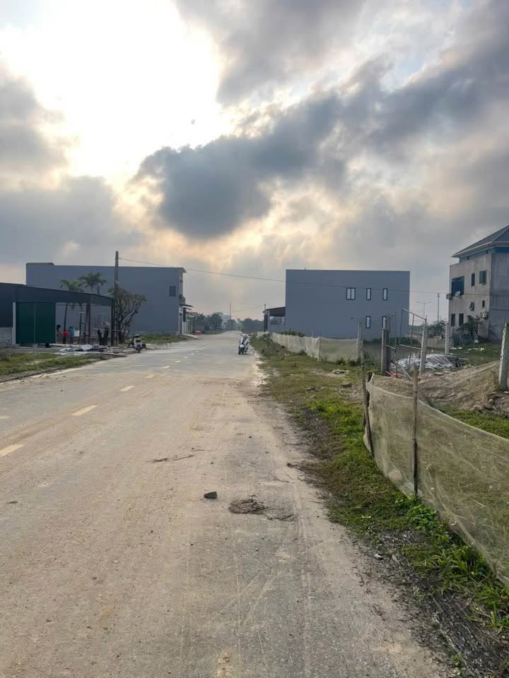 Đất nền Hương Sơn 95m² giá 1 tỷ - Cơ hội đầu tư sinh lời!