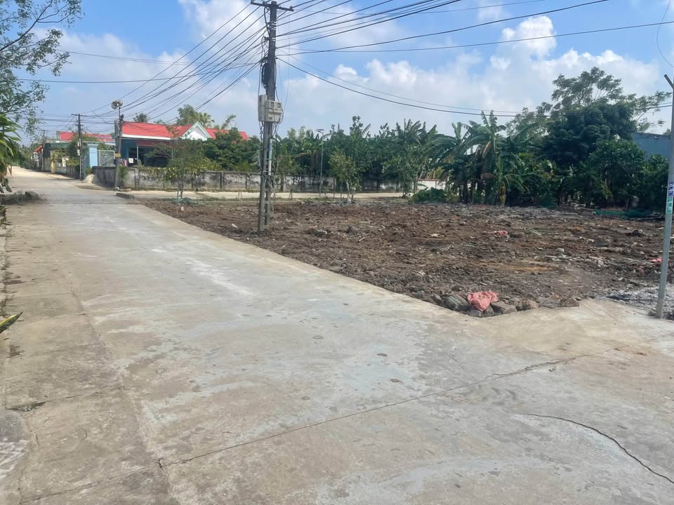 Đất thổ cư Vạn Hòa 126m² giá chỉ 400 triệu - Sổ đỏ chính chủ!