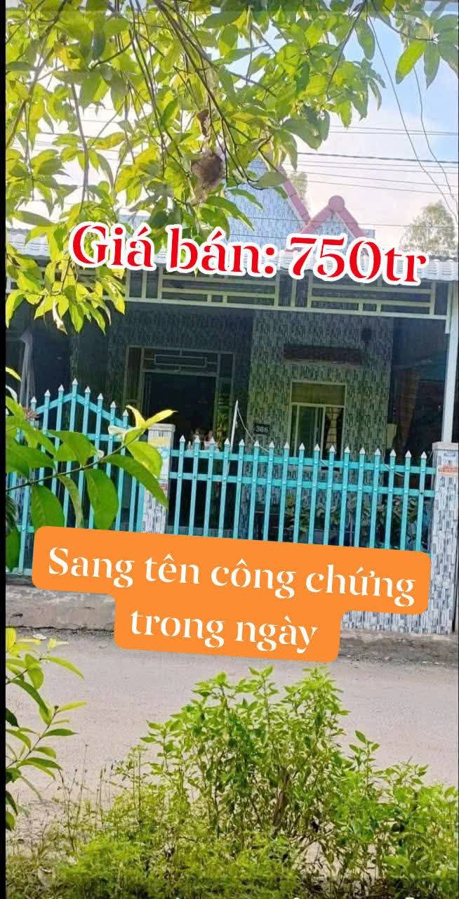 Nhà bán chính chủ Xã Phú Hữu 125m² giá chỉ 750 triệu - Sẵn sàng sang tên ngay!