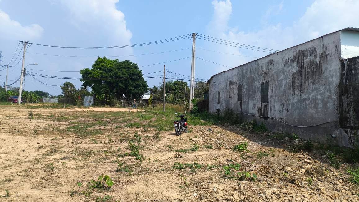 Đất nền 720m² tại Huyện Củ Chi giá chỉ 1 tỷ - Thiết kế biệt thự thoải mái!