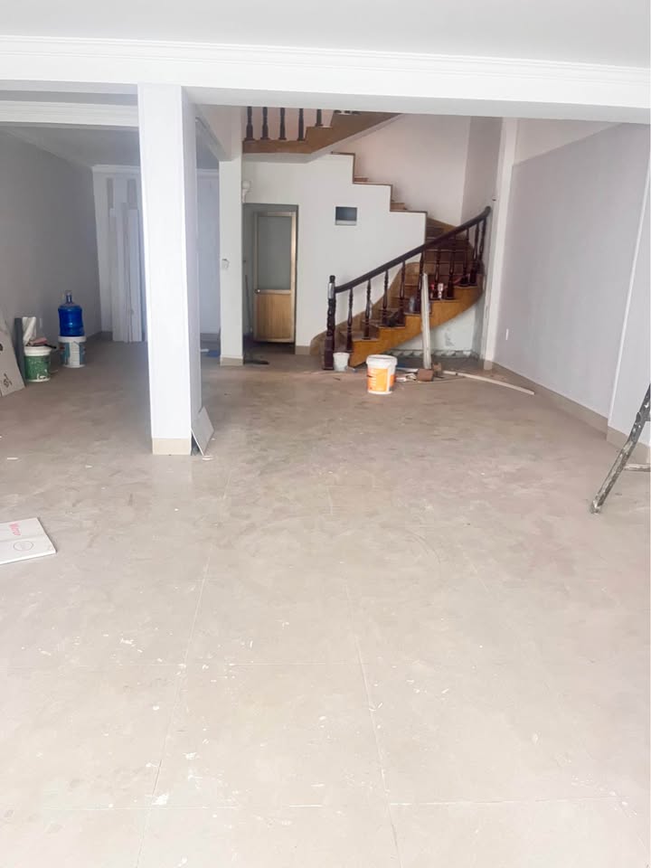 Nhà 2,5 tầng phố Lạch Tray 68.3m² giá 4.5 tỷ - Sẵn sàng ở ngay!