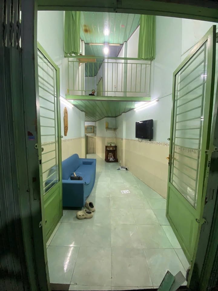 Nhà nguyên căn Phường 14, Quận 6, 21m² giá 5 triệu - Gần chợ Phú Lâm!