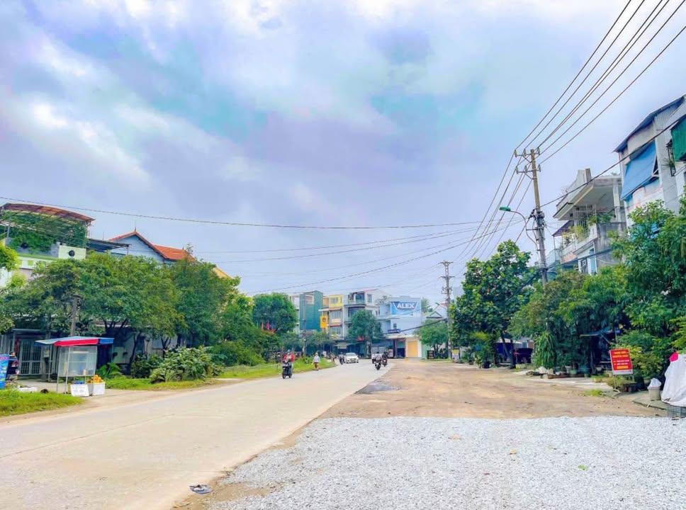 Nhà 3 tầng mặt tiền Nguyễn Gia Thiều, Đà Nẵng 100m² giá 8,3 tỷ - Đầu tư sinh lời ngay!