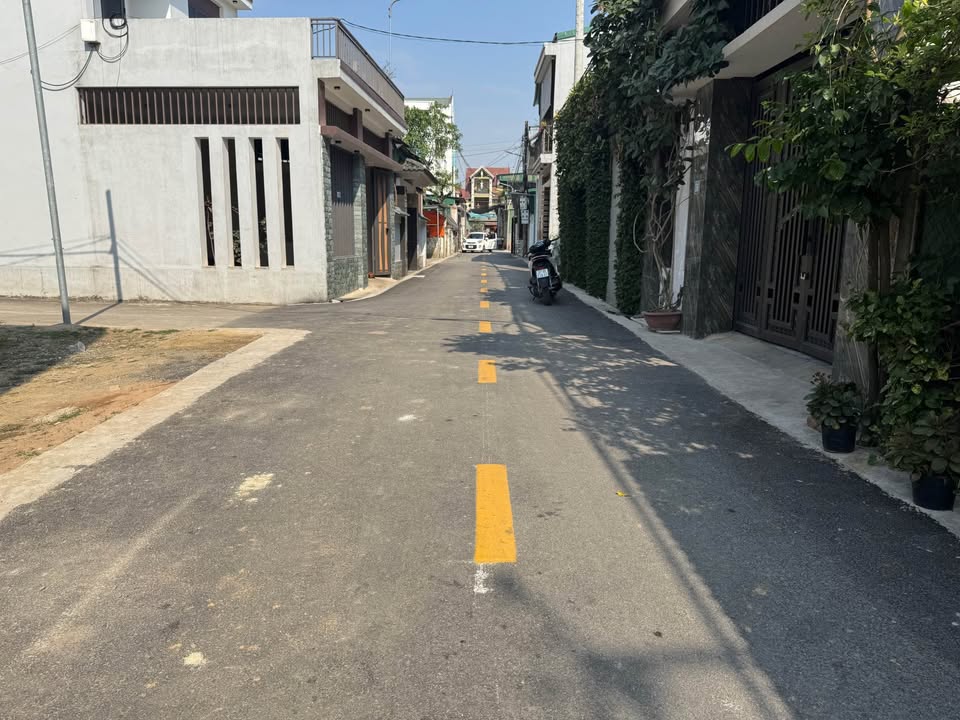 Đất nền xóm 9 Nghi Phú 60.9m² giá 2.8 tỷ - Vị trí đắc địa, dễ dàng di chuyển!