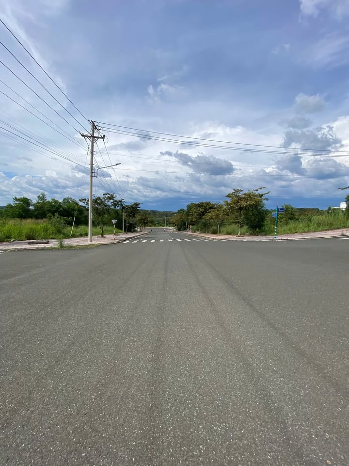 Đất nền Phường Tân Phú, Đồng Xoài 230m² giá 2.8 tỷ - Sổ hồng chính chủ, xây dựng tự do!