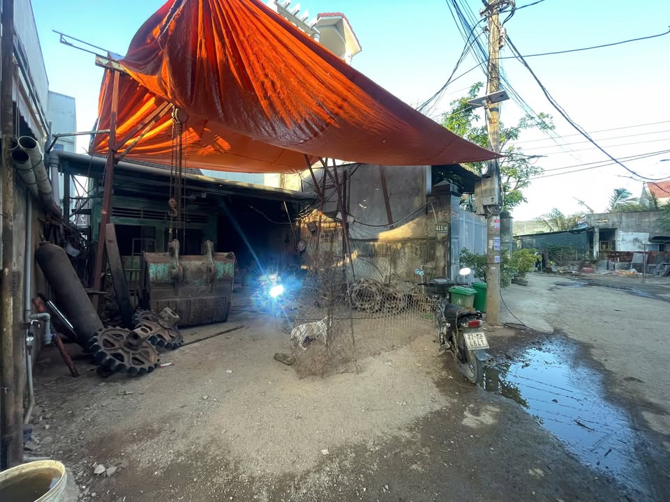 Nhà cấp 4 hẻm rộng Lạc Long Quân - Quy Nhơn, 117m² giá 1.9 tỷ - Đầu tư sinh lời ngay!