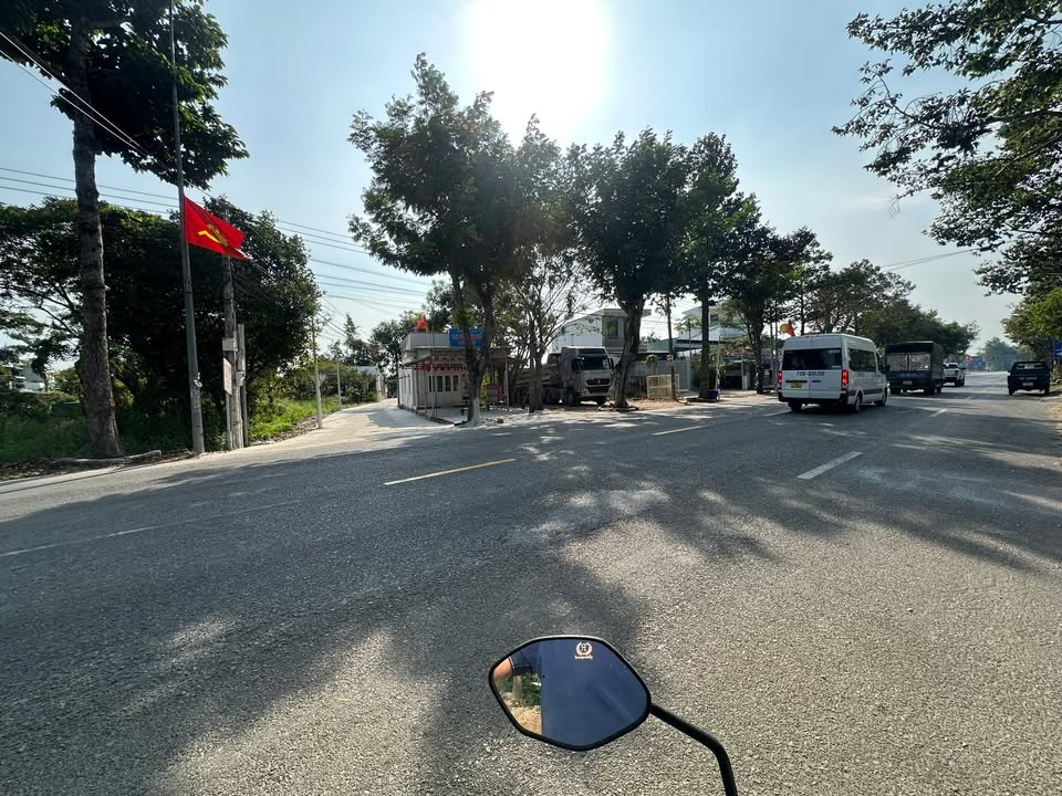 Nhà ngay trung tâm TT Long Điền 106m² giá 2.45 tỷ - Đường ô tô vào tận nơi!