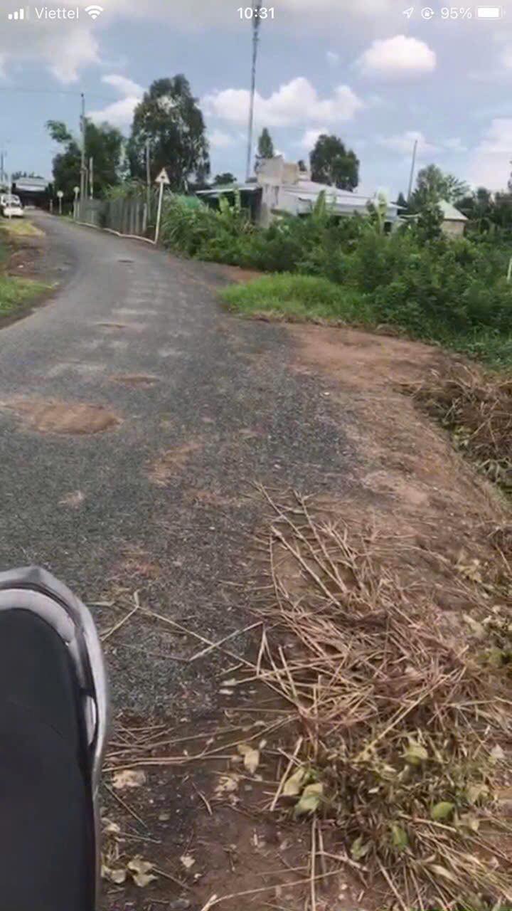 Đất nền phường Mỹ Ngãi 900m² giá 3.3 tỷ - Sổ đỏ chính chủ, vị trí đắc địa!