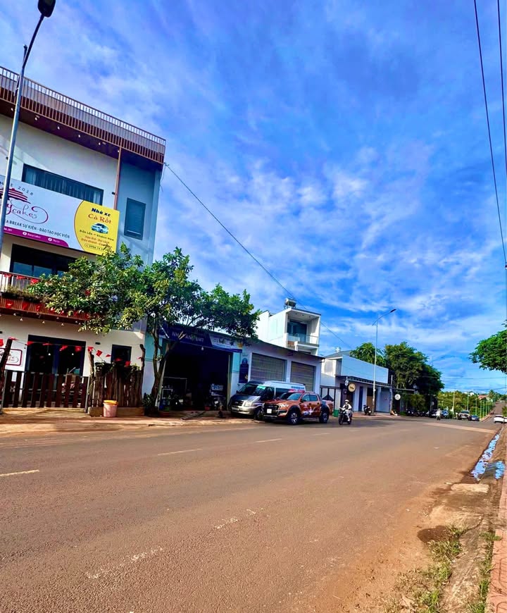 Đất Mặt tiền kinh doanh 102 Mai Thị Lựu - 37m² giá 2.2 tỷ - Cơ hội đầu tư tuyệt vời!