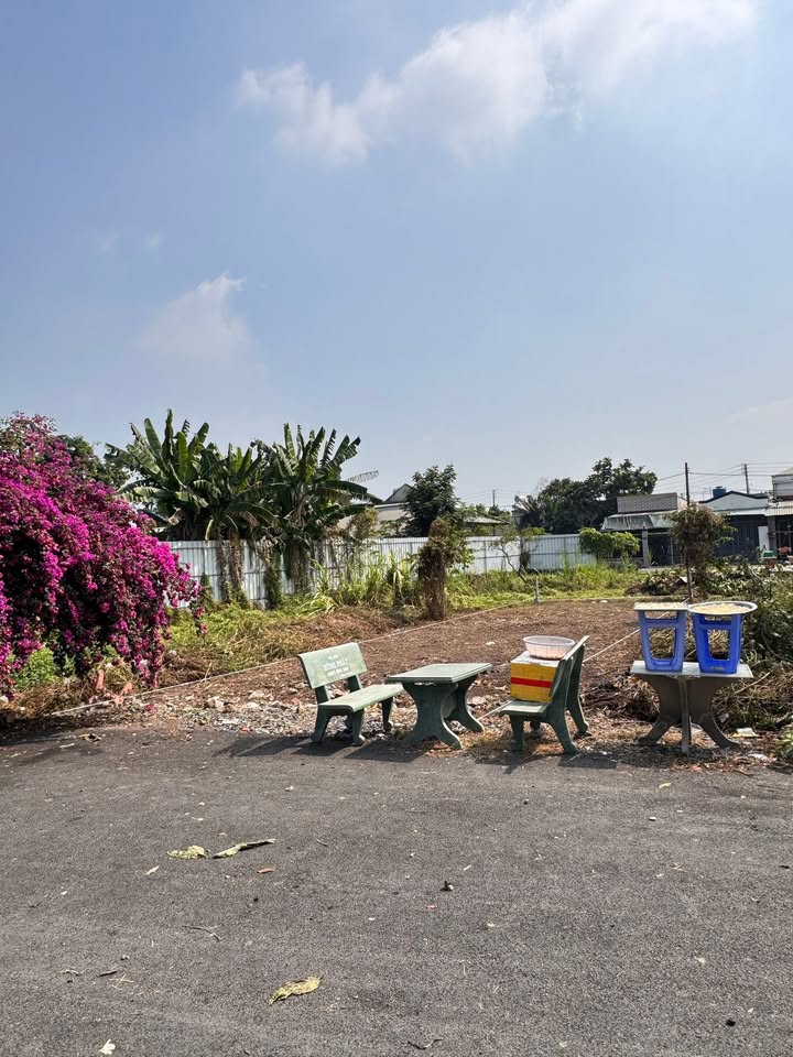 Đất thổ cư Hóc Môn 93m² giá 3.5 tỷ - Sổ hồng riêng, xây dựng tự do!