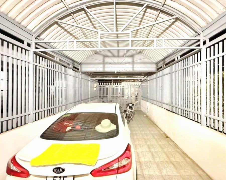 Nhà cấp 4 Tân Thới Hiệp 86m² giá 4.6 tỷ - Ô tô ngủ trong nhà!