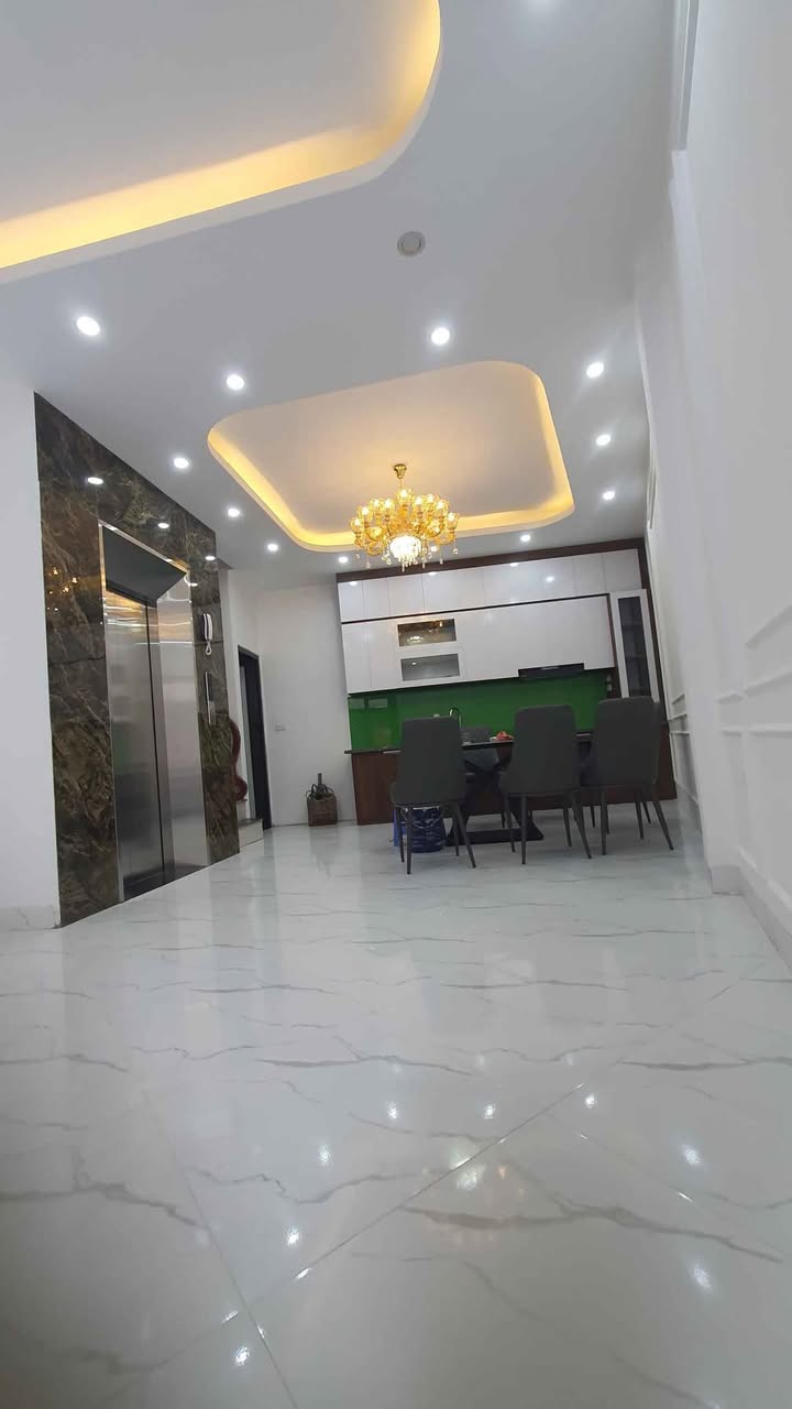 FrontHouse La Khê Hà Đông 50m² giá 12 tỷ - Lô góc, thang máy, kinh doanh tốt!