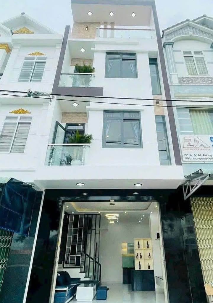 Nhà đẹp mặt view sông Hà Thanh, Quy Nhơn 40m² giá 4.1 tỷ - Sẵn sàng vào ở ngay!