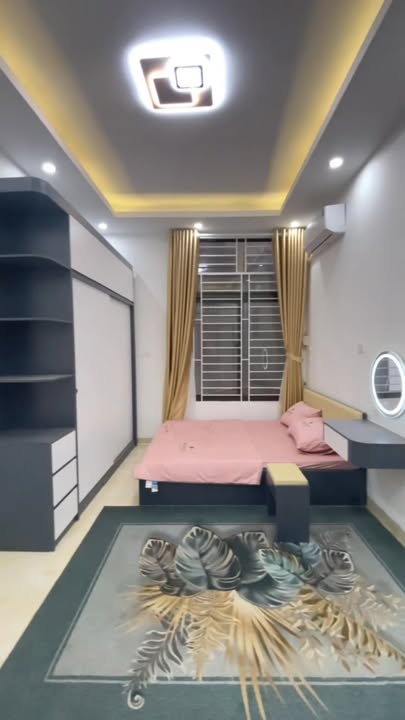 Nhà riêng Đống Đa 25m² giá 6 tỷ - Sổ đỏ chính chủ, tiện ích đầy đủ!