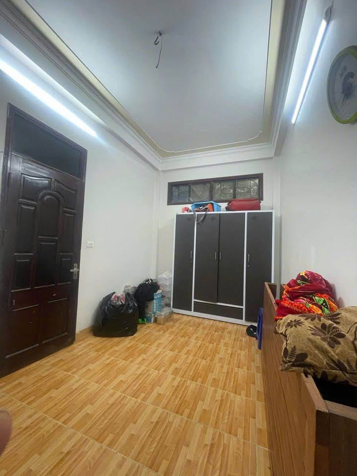 FrontHouse Phố Hàng Đậu, Hoàn Kiếm 47m² giá 14.5 tỷ - Sổ đỏ chính chủ, view thoáng sáng!