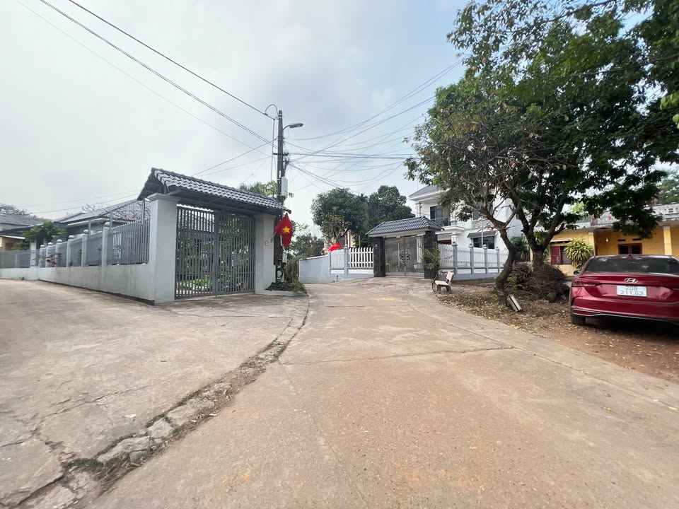 Đất nền Phường Quang Trung, Thái Nguyên 165m² giá 2.3 tỷ - Vị trí đắc địa, xe ô tô ra vào thoải mái!