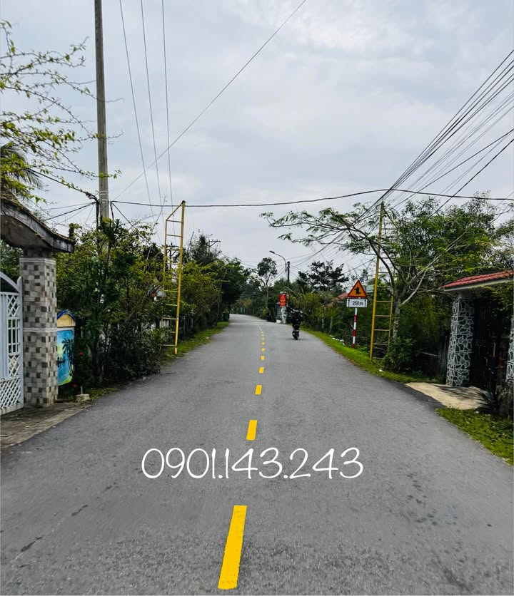 FrontHouse mặt tiền đường Thanh Niên, Tam Thanh, 370m² giá 2.2 tỷ - Cơ hội đầu tư không thể bỏ lỡ!