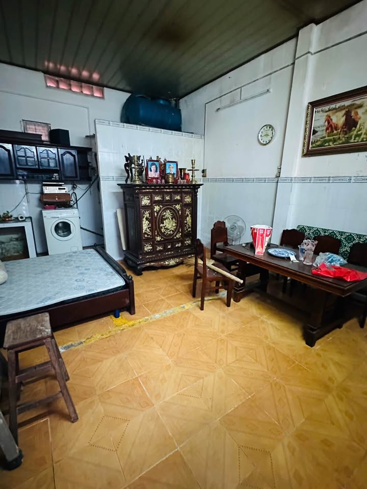 Nhà cấp 4 Tân Sơn Nhì 30m² giá 3 tỷ - Sẵn sàng xây mới!