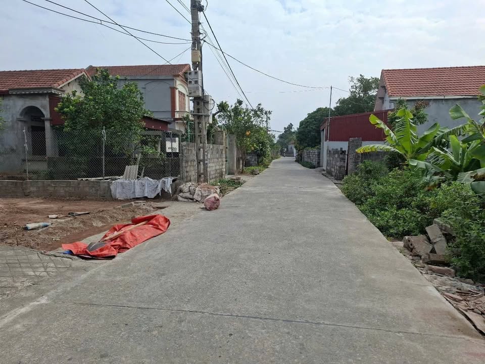 Đất nền xã Phạm Ngũ Lão, huyện Kim Động 85m² giá 1 tỷ - Sổ đỏ chính chủ, đầu tư sinh lời!