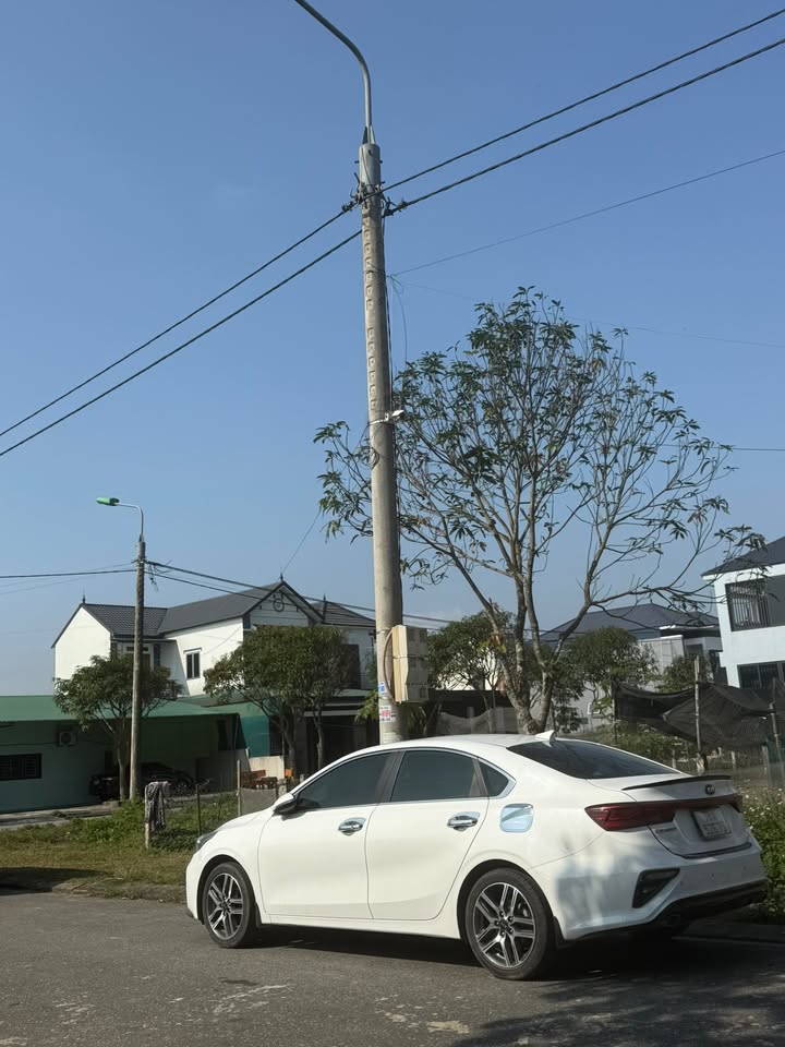 Nhà 2 tầng tại Cẩm Thành, 160m² - Full nội thất, chỉ việc ở ngay!