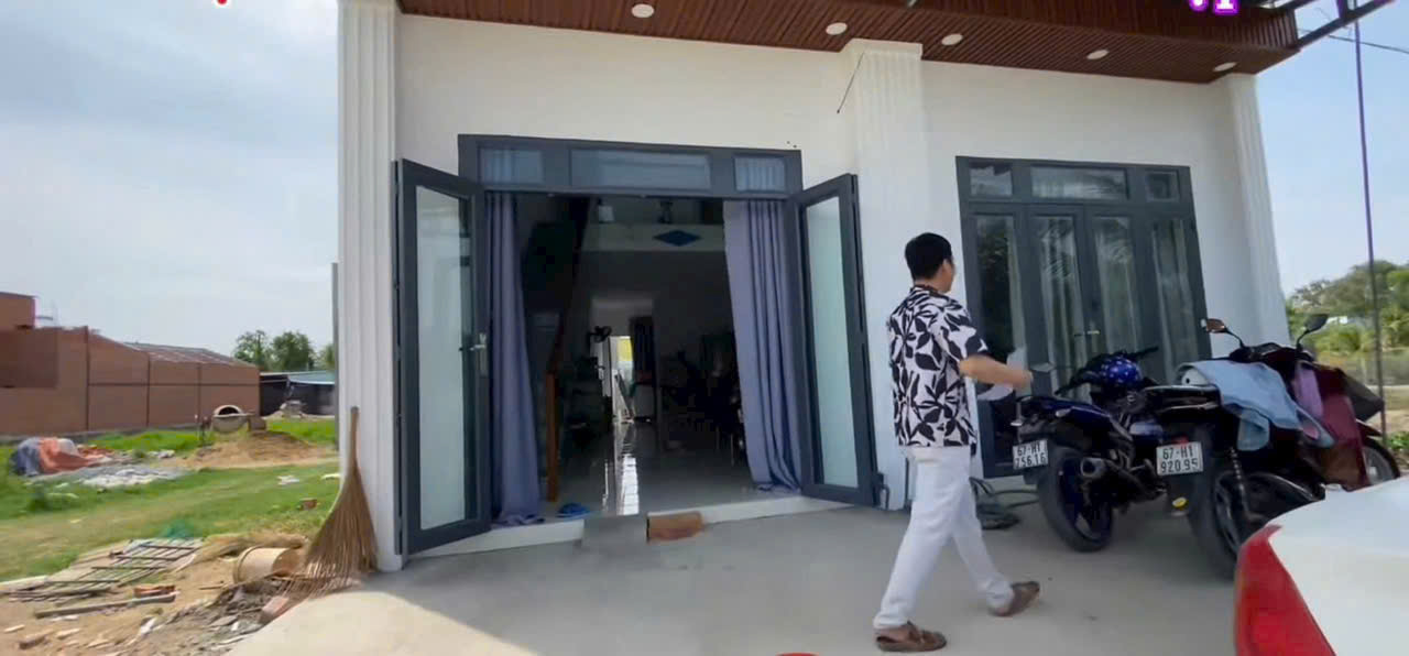 Nhà gác lửng Ấp 2 Mỹ Yên 88m² giá 1.2 tỷ - Sổ hồng riêng, ô tô vào tận nhà!