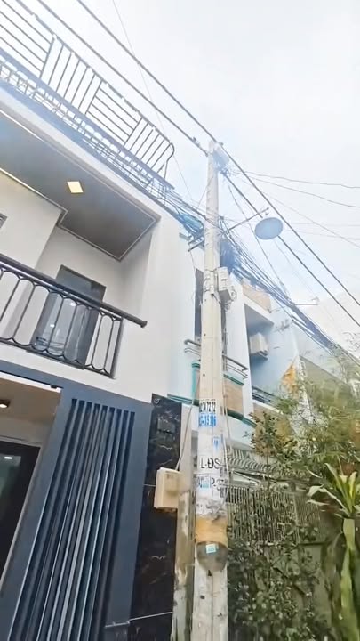 Nhà riêng Lê Văn Quới, Bình Tân 48m² chỉ 4 tỷ - Hẻm xe hơi 5m tiện lợi!