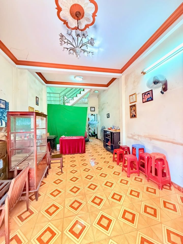 Nhà phố HXH Ngã Tư Bảy Hiền, Tân Bình 63m² giá 6.99 tỷ - Sổ đỏ chính chủ!