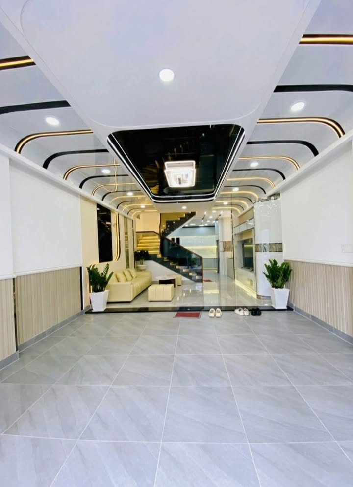 Nhà phố Hẻm xe hơi Huỳnh Tấn Phát, Quận 7, 515m² giá 7 tỷ - Full nội thất, vào ở ngay!