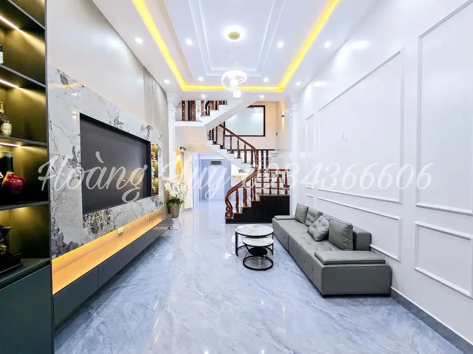 Nhà đẹp 3.5 tầng tại Lê Chân, Hải Phòng - Chính chủ, giá chỉ 3 tỷ!