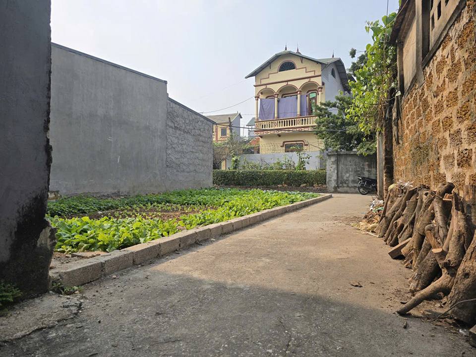 Đất nền Xã Tiên Phương, Huyện Chương Mỹ 80m² giá 2 tỷ - Đường ô tô thông thoáng!