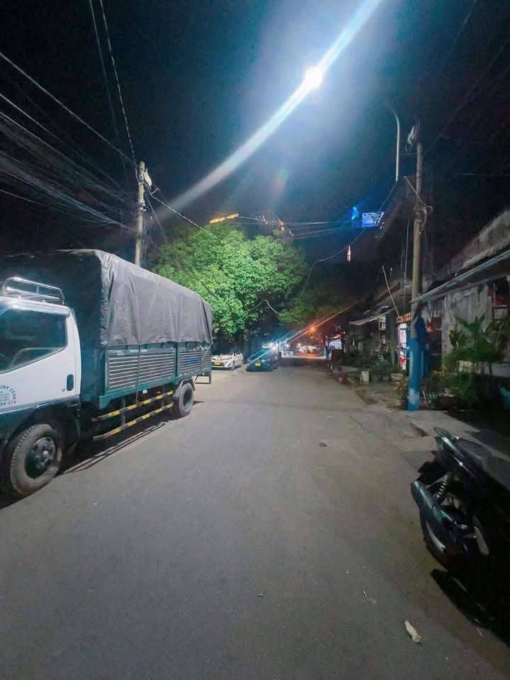 Lô đất chính chủ Phường An Bình 100m² giá 6 tỷ - Đất vuông vức dễ xây dựng!