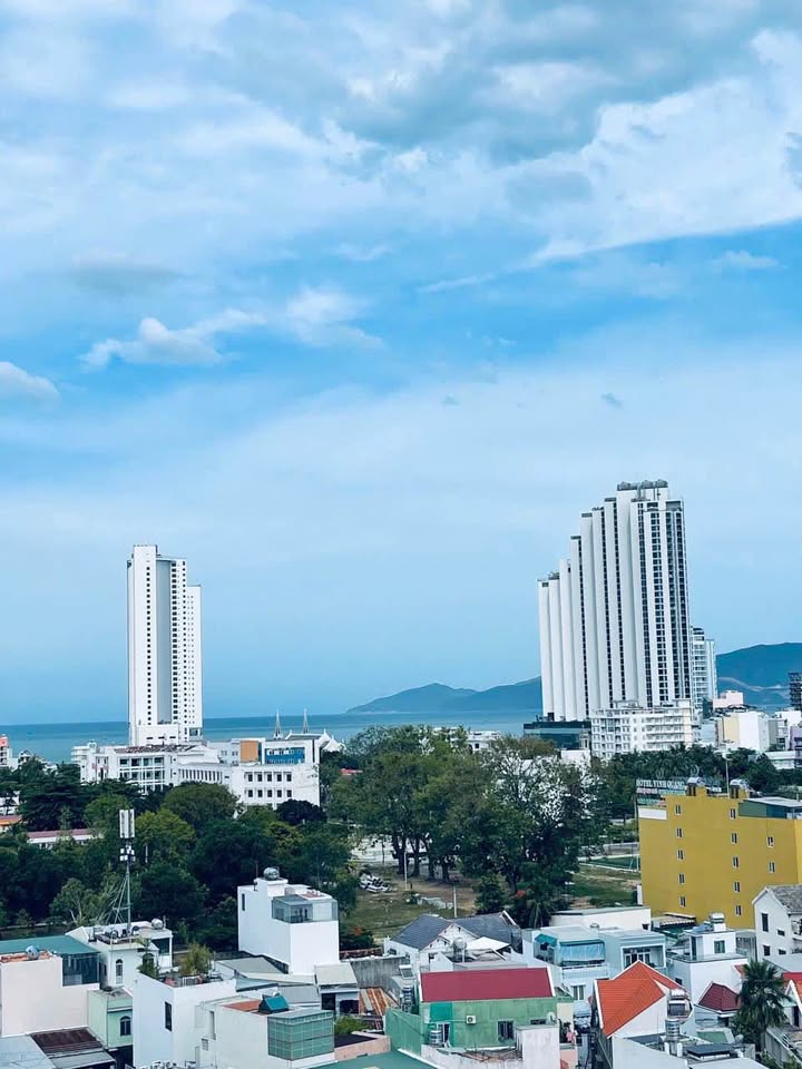 Căn hộ Hoàng Quân B1 Nha Trang 70m² giá 2.85 tỷ - View biển trực diện tuyệt đẹp!