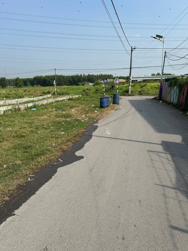 Bán đất thổ cư 200m² tại phường Tân Triều - Sổ riêng, giá 2.35 tỷ - Đầu tư sinh lời!