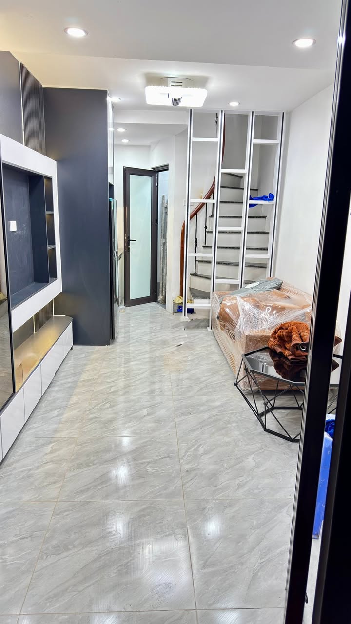 Nhà Bạch Mai, Hai Bà Trưng 27m² giá 6 tỷ - Nhà mới, đầy đủ tiện nghi!