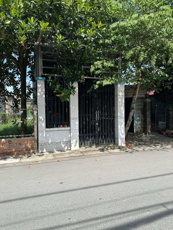 Nhà mặt tiền đường Trần Quang Đạo, 84.7m² giá 2 tỷ - Đón đầu cầu Cần Giờ!