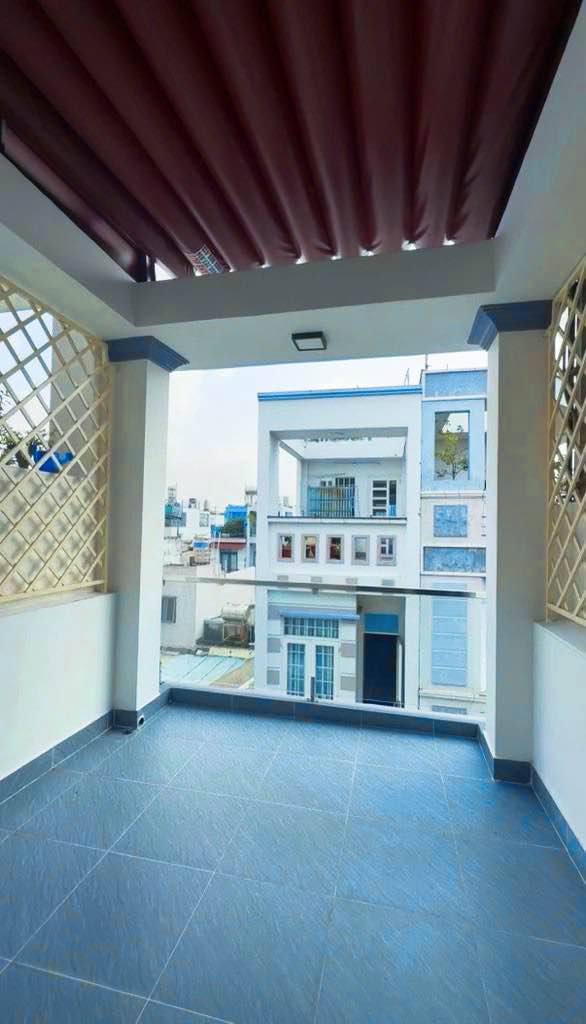 Nhà 4 tầng Phường 10, Quận 6, 100m² - Vị trí đắc địa, thiết kế sang trọng!