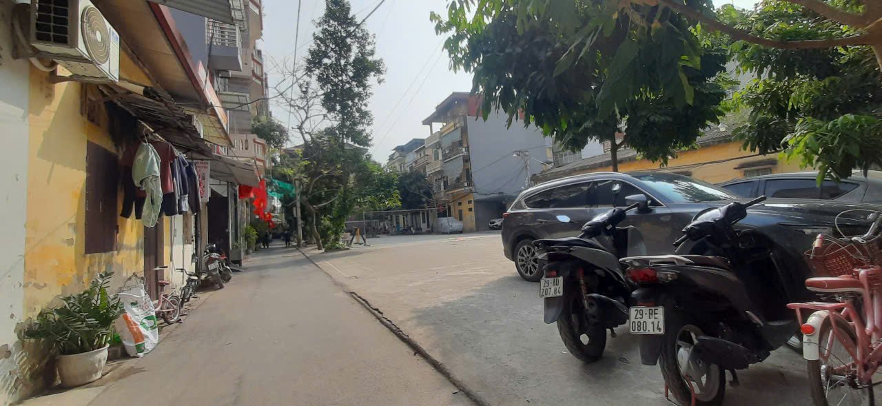 Nhà phố Ngô Quyền Hà Đông 46m² giá 10.7 tỷ - Ô tô vào nhà, an ninh tốt!