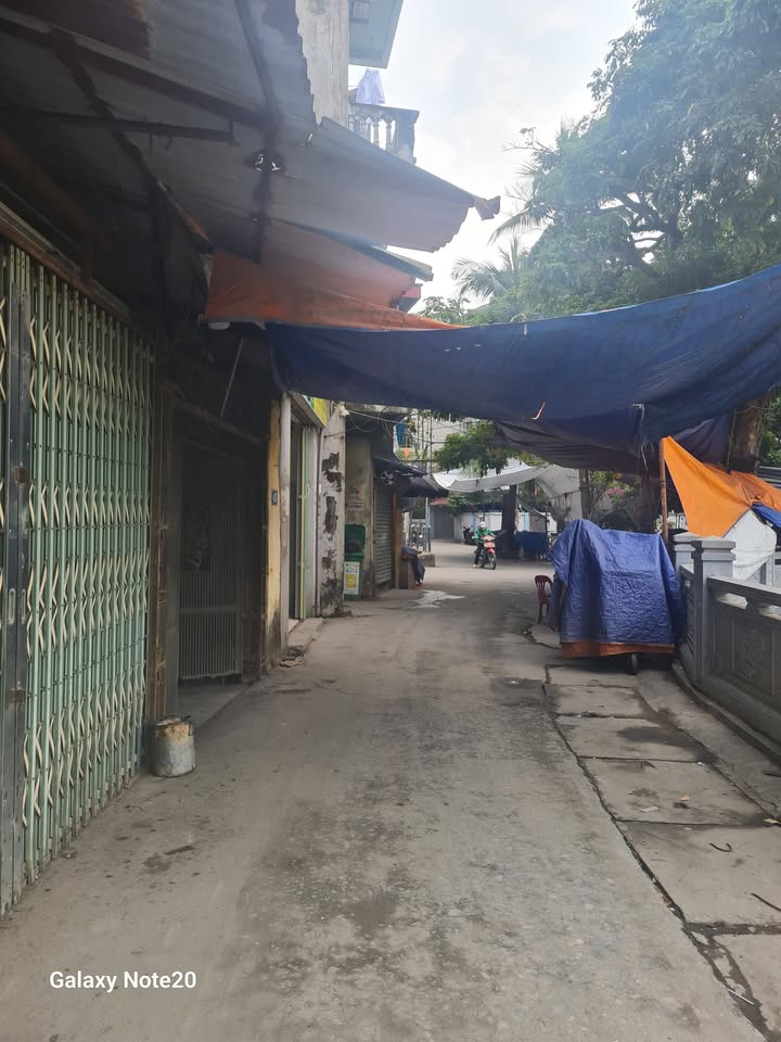 Đất 50m² tại Phường Quang Trung, Quận Hà Đông - Sổ đỏ chính chủ, giá thỏa thuận!