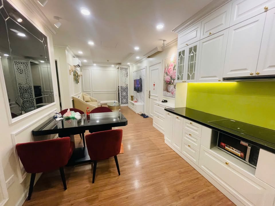 Căn hộ Le Grand Jardin Long Biên 66m² giá 5 tỷ - Nội thất full đẹp, sẵn sàng vào ở!