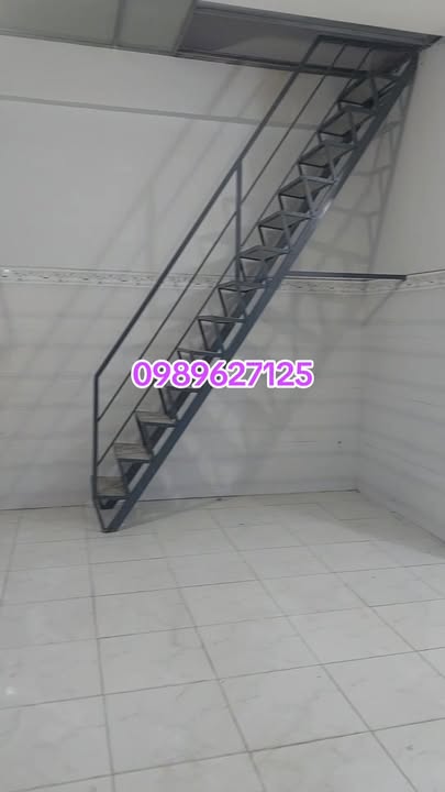 Kiot cho thuê tại Thành Phố Tân An 1 toilet, giá chỉ từ 2.5 triệu/tháng - Gần trường Chợ Chiều!