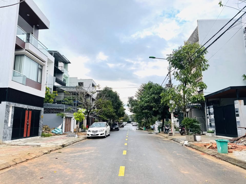 Đất nền đường Thanh Lương 18, Hòa Xuân, Đà Nẵng - 100m² giá 6.48 tỷ - Sổ hồng chính chủ!