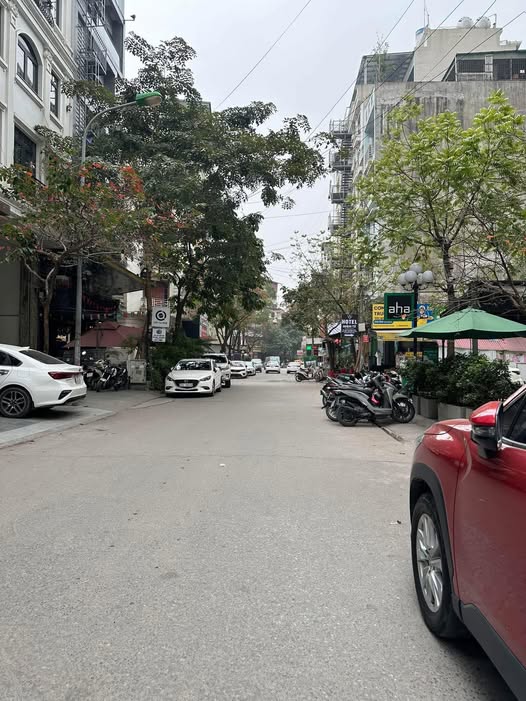 Townhouse KĐT Mỹ Đình 65m² giá 17 tỷ - Cơ hội hiếm có cho đầu tư!