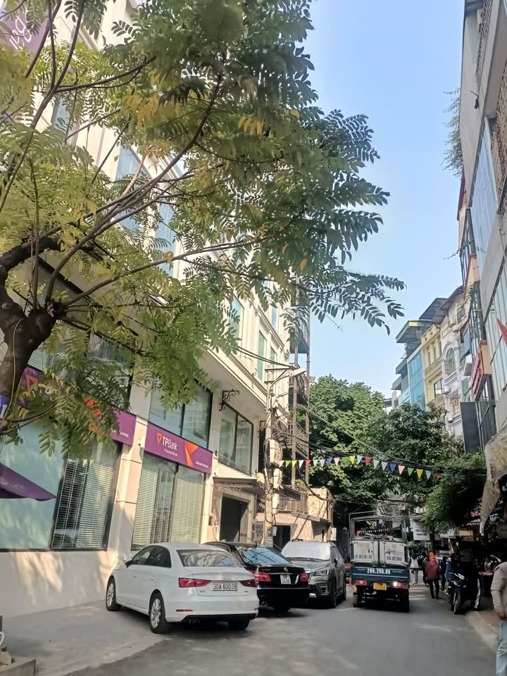 Nhà phân lô Nguyễn Hoàng 60m² giá 1.56 tỷ - Sẵn nhà ở ngay!