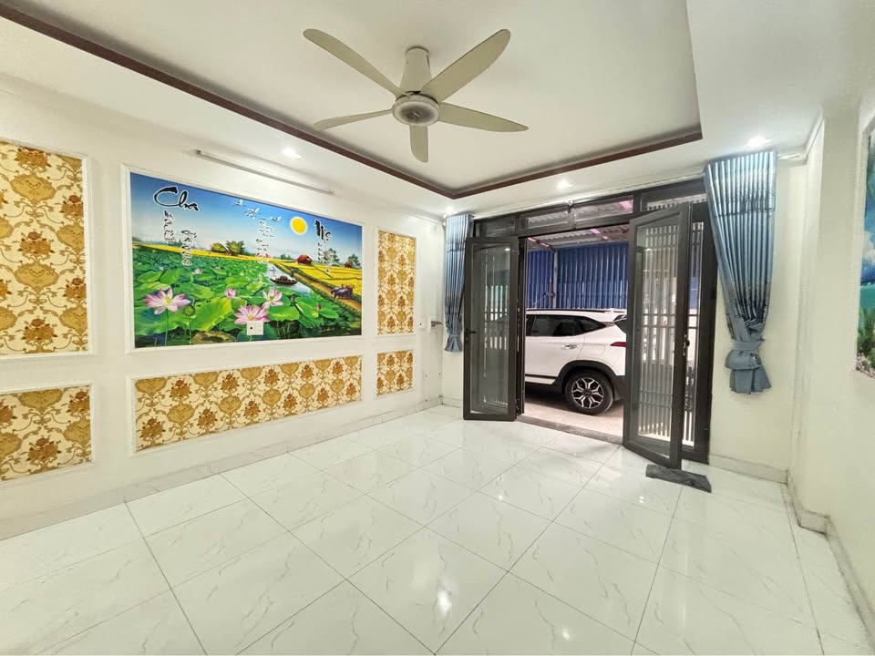 Nhà phố Quỳnh Hoàng - Nam Sơn 54.3m² giá 1.75 tỷ - Ô tô đỗ cửa!