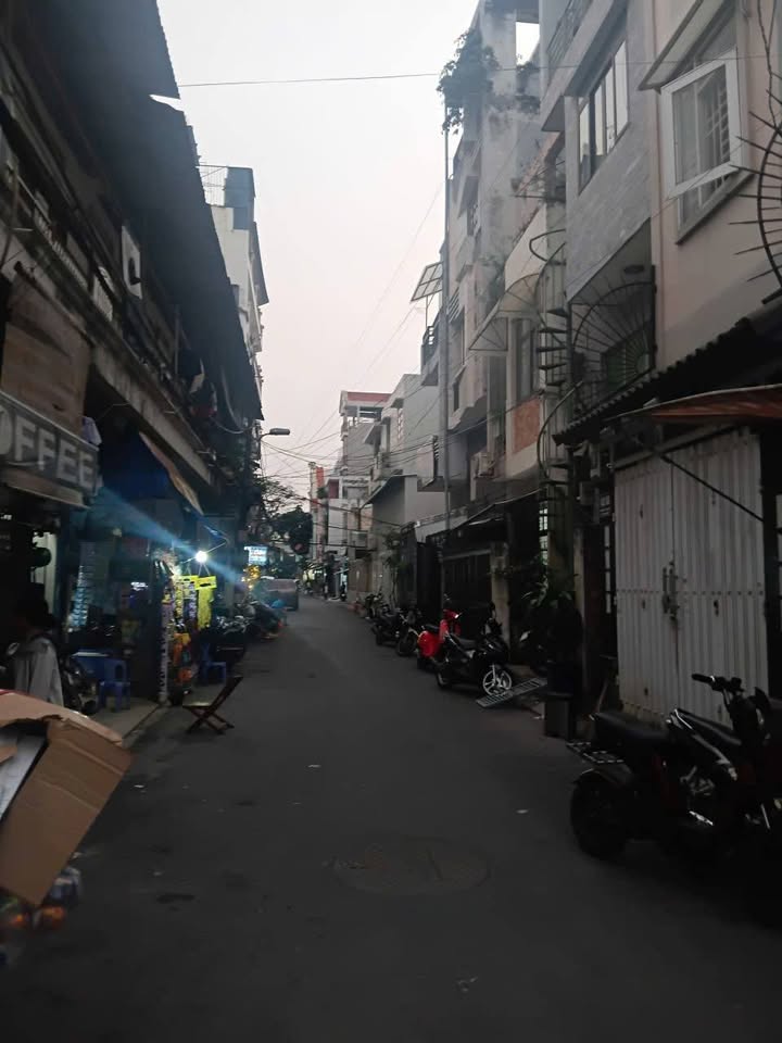 FrontHouse 166/32 Trần Văn Dư, Tân Bình 48m² giá 6.5 tỷ - Kinh doanh sầm uất, ô tô vào tận nhà!