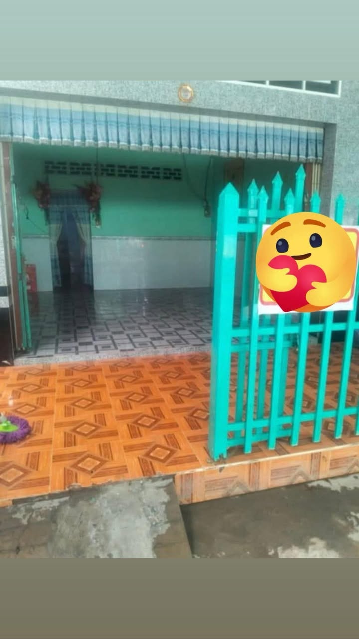 Nhà bán Ấp 4, Thị trấn Sông Đốc, 100m² giá 750 triệu - Đầu tư sinh lời!