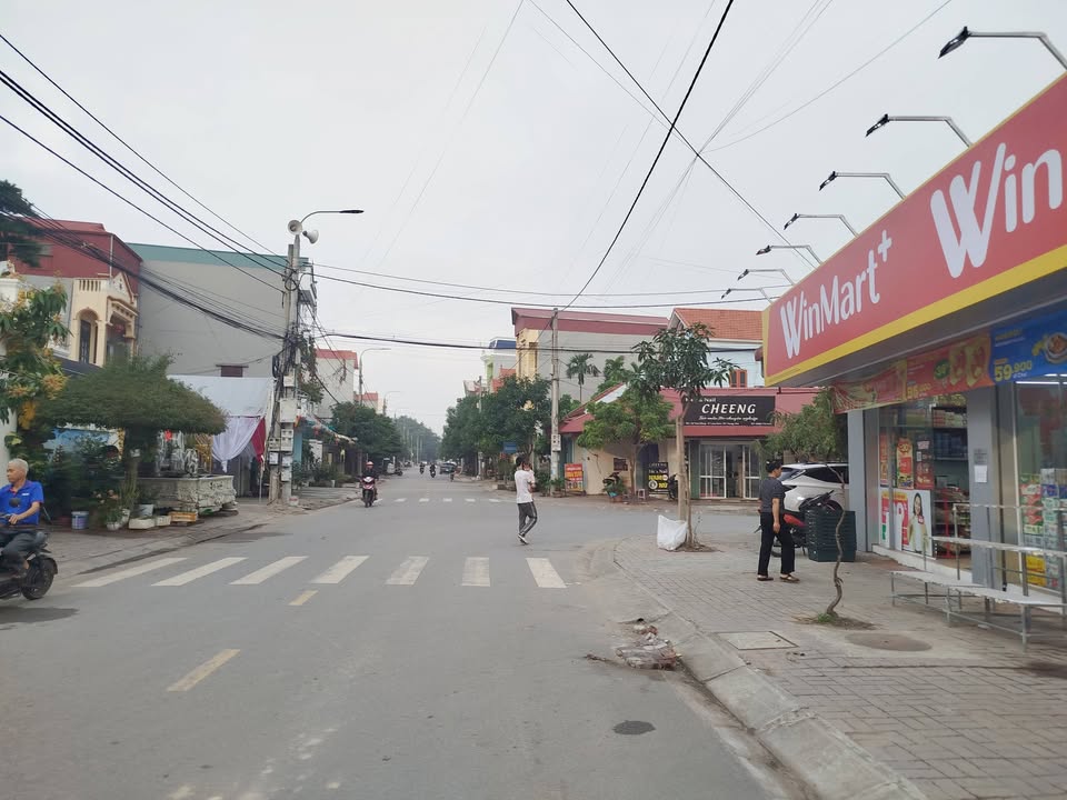 Đất thổ cư Kim Đằng, Hưng Yên 243m² giá chỉ 4 tỷ - Đường ô tô vào tận nơi!