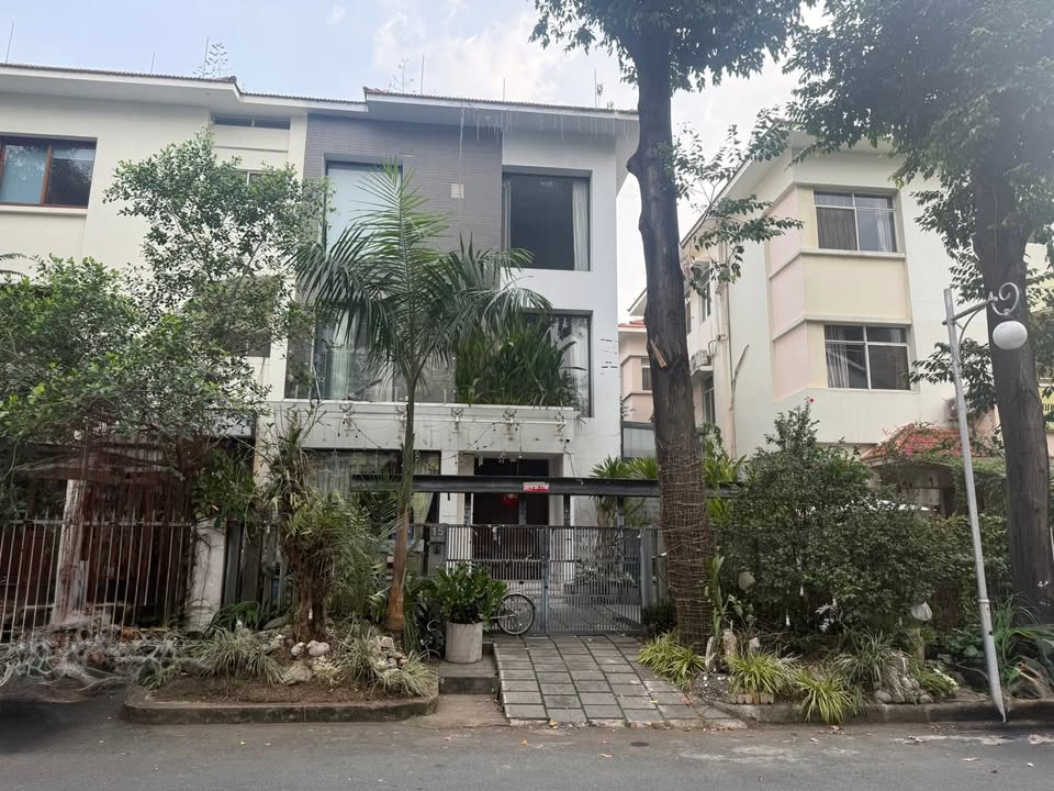 Nhà phố Mỹ Kim, Quận 7, 180m² giá 81 tỷ - Sẵn sàng vào ở ngay!